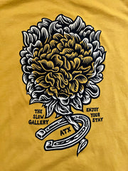 LUCKY FLOWER on old gold